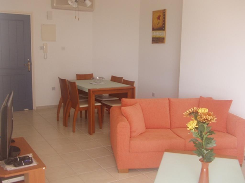 King'S Palace Apartment Paphos Kamer foto
